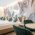 Lokomotive Hotel