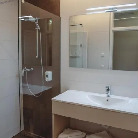 Hotel Lokomotive Linec