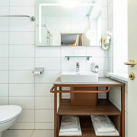 Lokomotive Hotel Linz