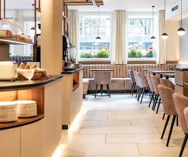 Lokomotive Hotel Linz